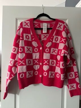 Serra Women’s Pink Heart & XO Pattern V-Neck Cardigan Sweater